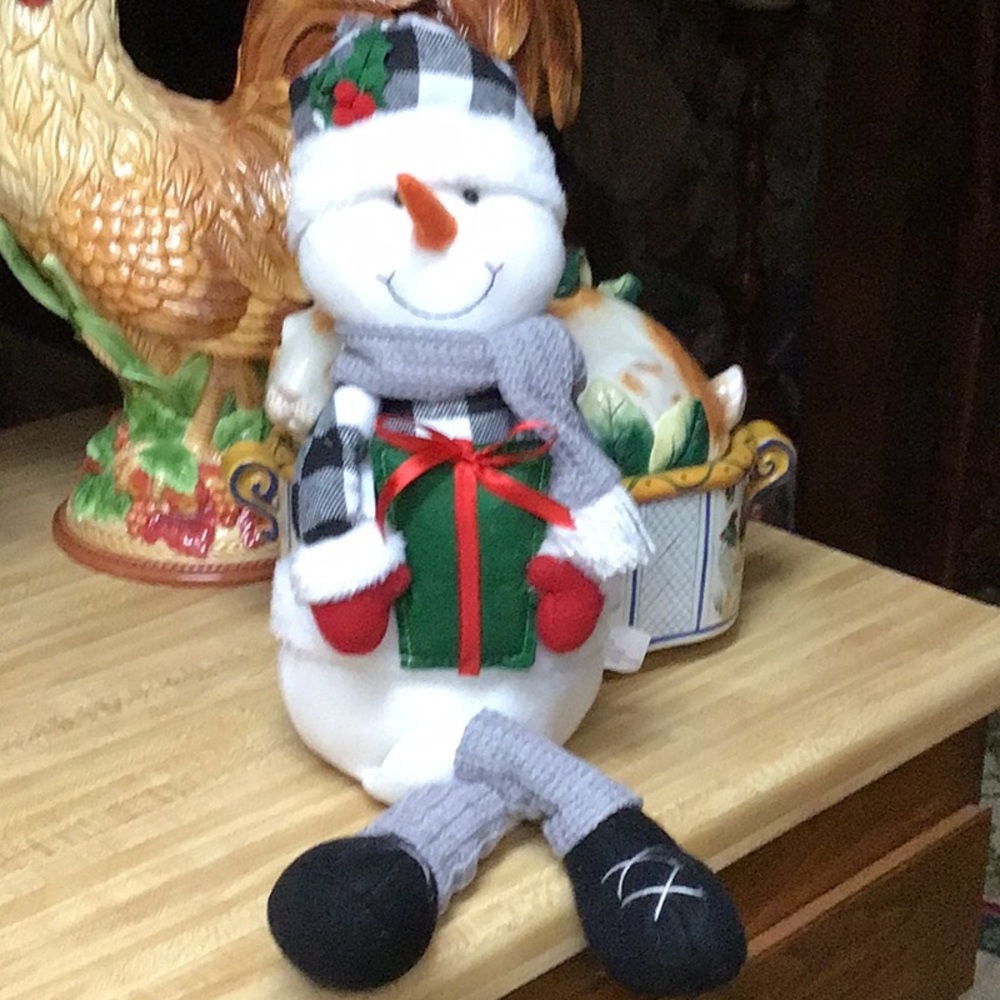 SNOWMAN SITTING 16”❤️NEW❤️PLUSH❤️❤️